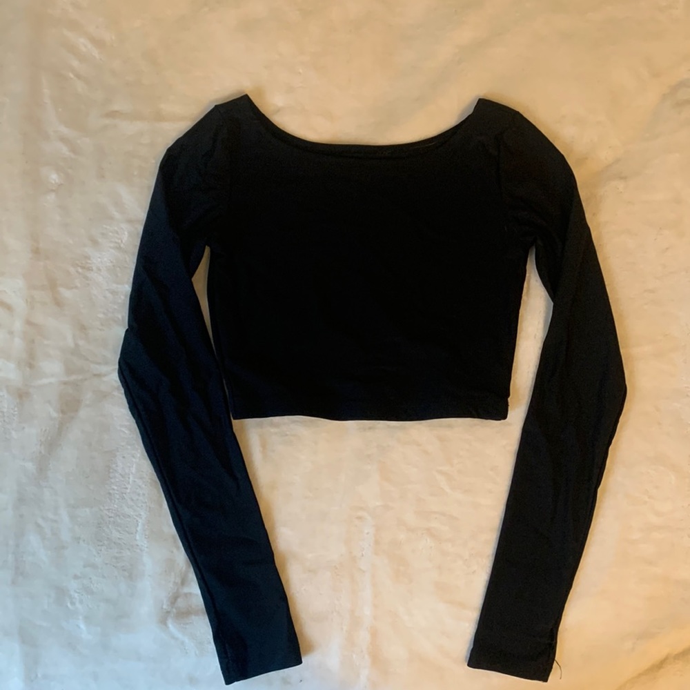 Cropped Long Sleeved Top
